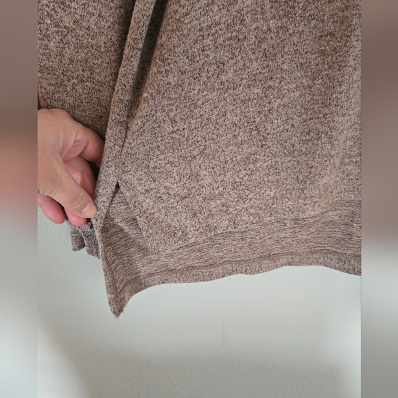 Hyfve Brown Balloon Sleeve Sweater Size Medium - Picture 4 of 8